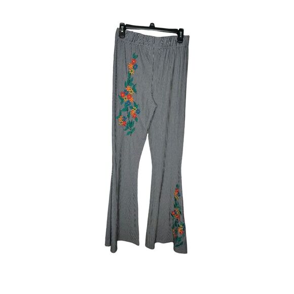 Judith March Women's Pants Flare Pull On Striped Embroidered Floral Medium NWT - Picture 5 of 11